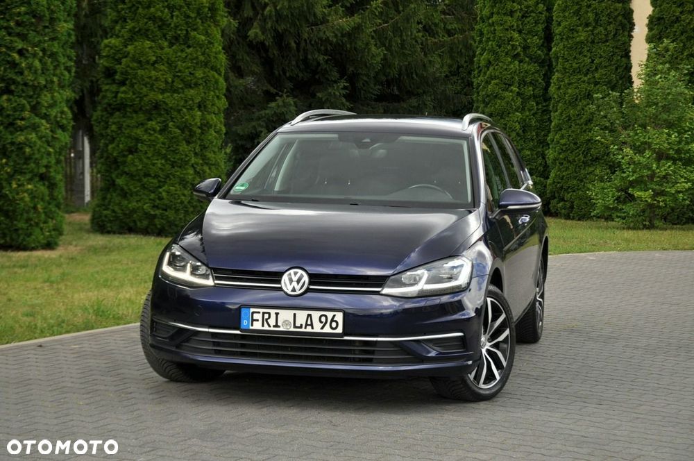 Volkswagen Golf Variant - 8