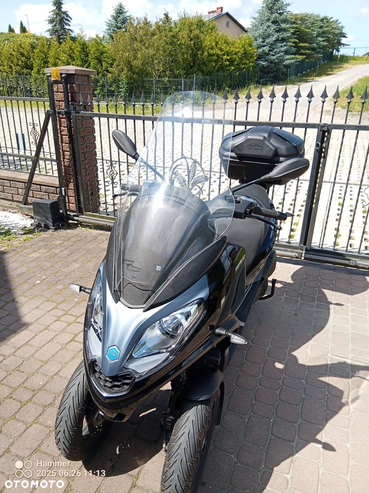 Piaggio MP-3 - 3