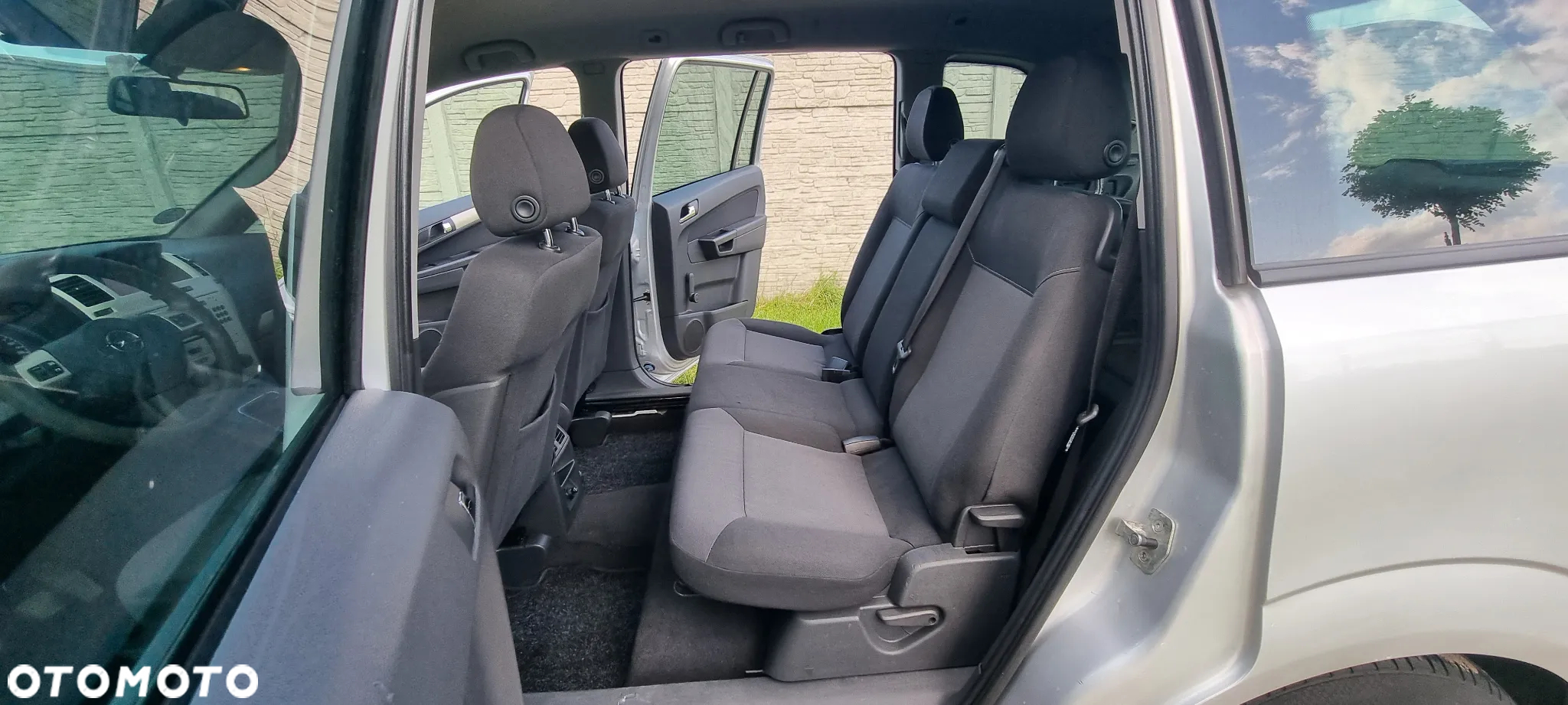 Opel Zafira - 16