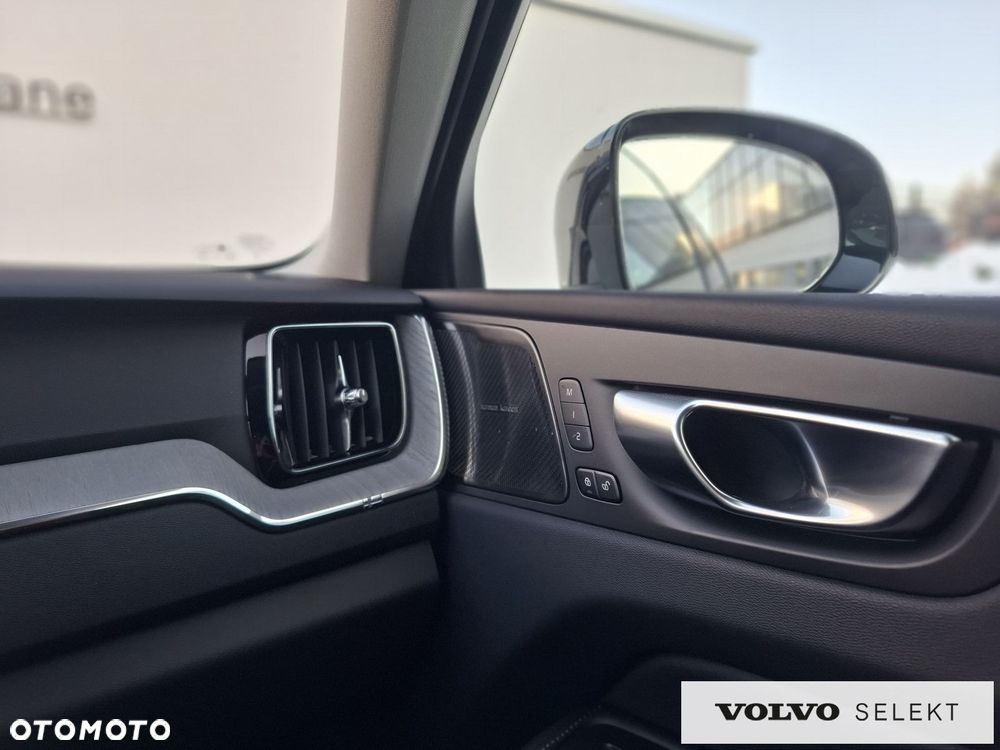 Volvo XC 60 - 29