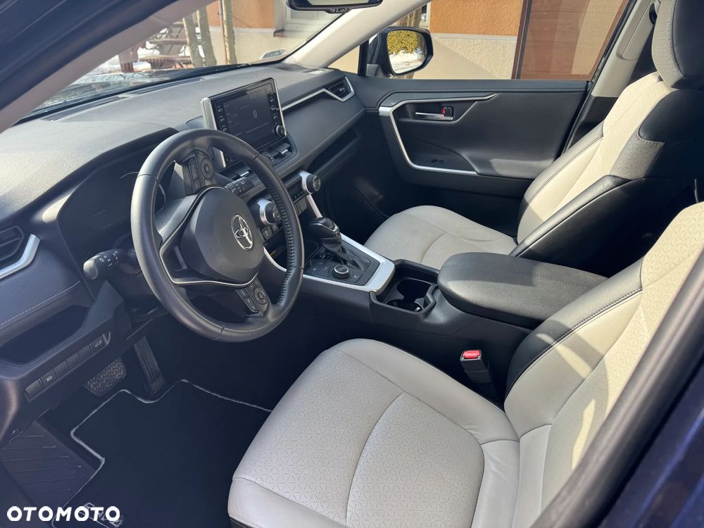 Toyota RAV4 2.5 Hybrid Comfort 4x4 - 5