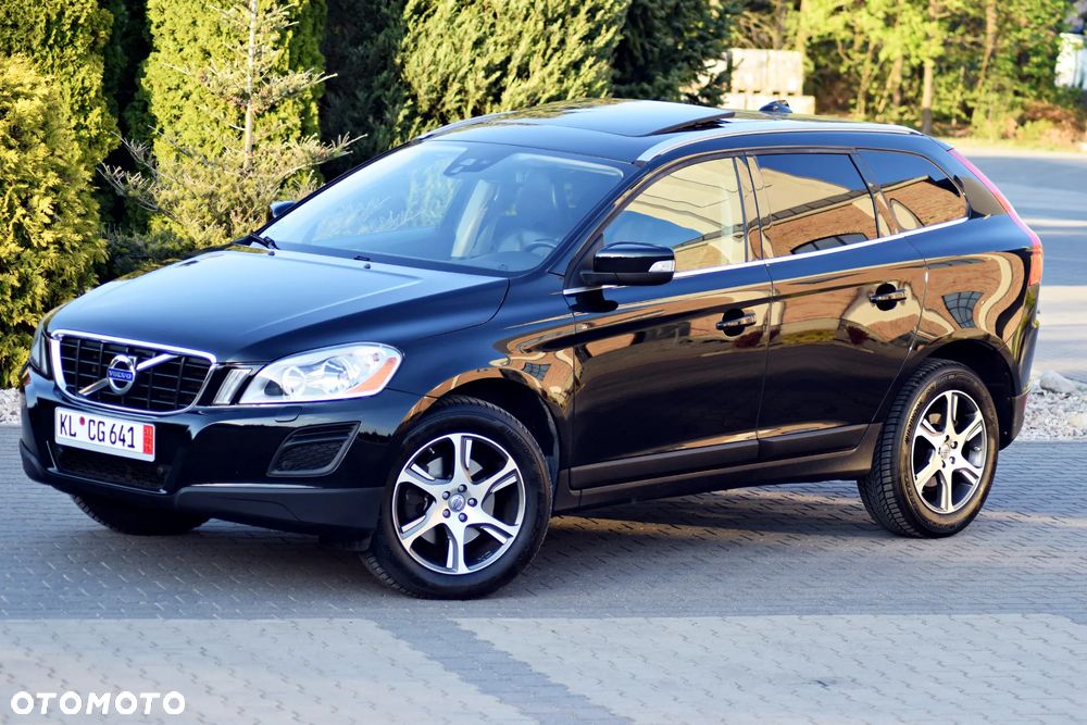 Volvo XC 60 3.2 AWD RDesign - 22