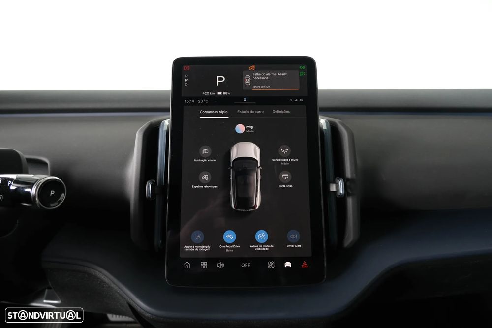 Volvo EX30 Single Motor Extended Range RWD Core - 26