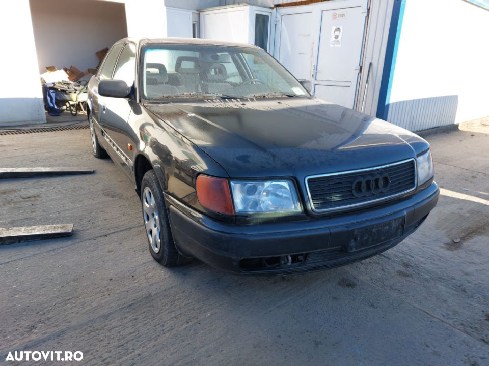 Dezmembrari Audi A6 C4 1995 Audi 100, 2.0 benzina - 1