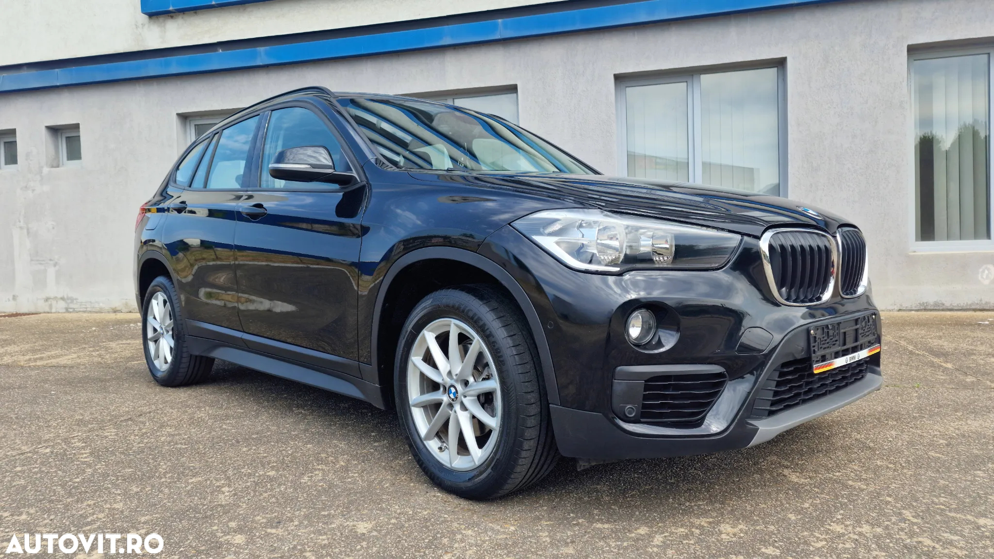 BMW X1 sDrive16d Advantage - 12