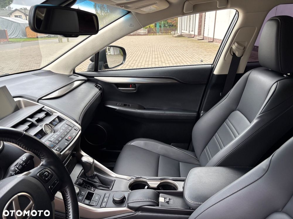 Lexus NX - 7