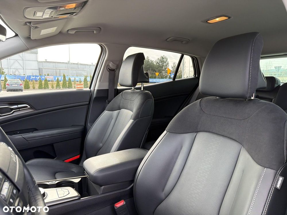 Kia Sportage 1.6 T-GDI HEV Business Line 2WD - 11