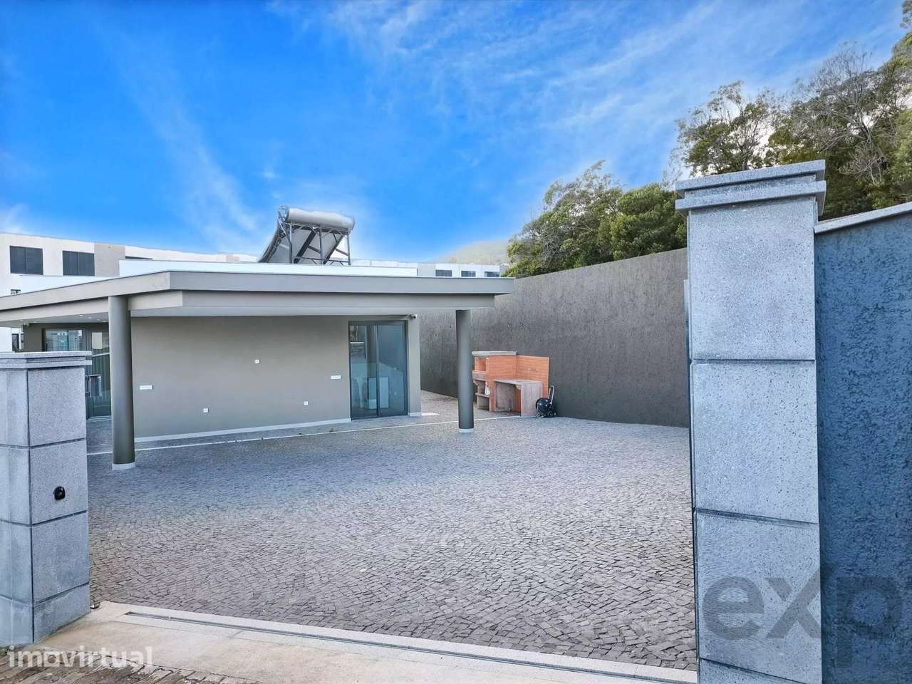 Moradia Contemporânea com 3 Suítes, Água de Pena, Madeira - Grande imagem: 4/59