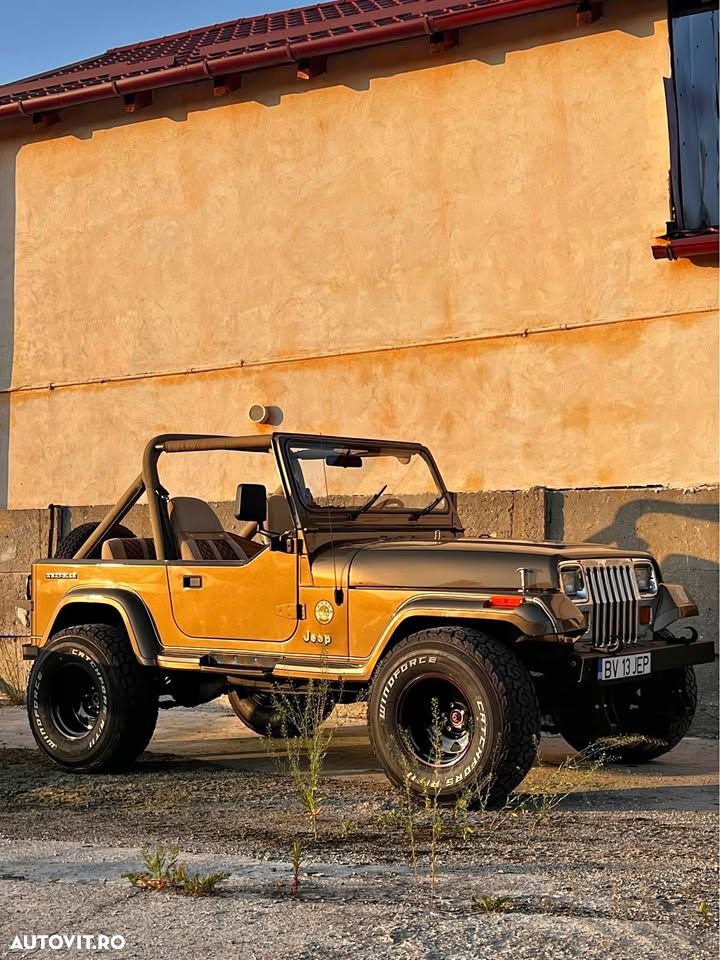 Jeep Wrangler - 1