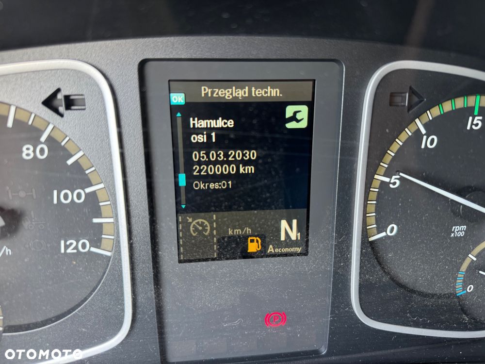 Mercedes-Benz ATEGO - 38