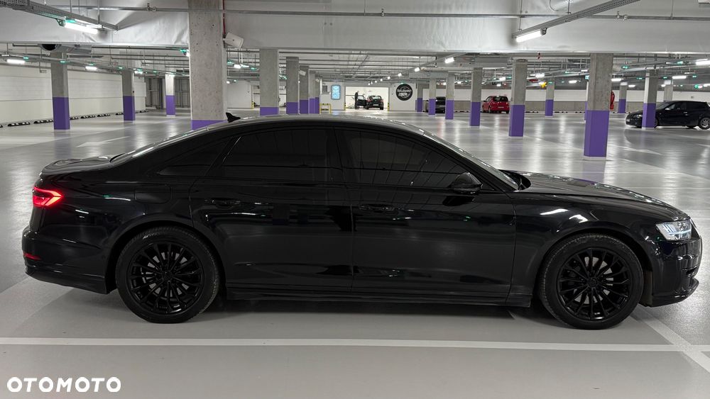 Audi A8 - 5