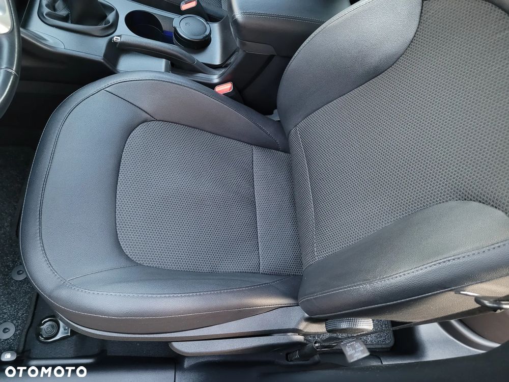 Hyundai ix35 2.0 2WD Trend - 15