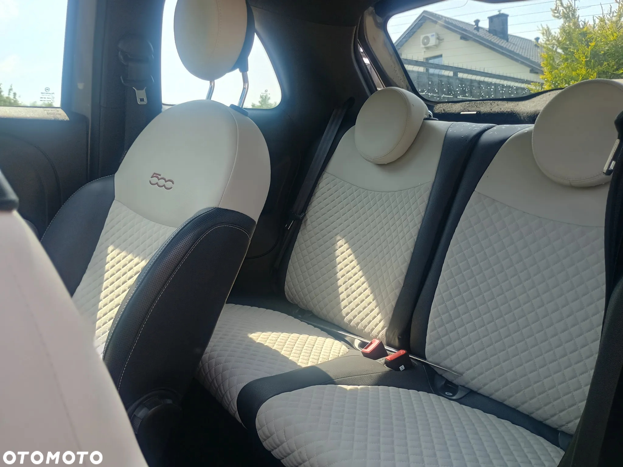 Fiat 500 1.0 Hybrid Lounge - 25