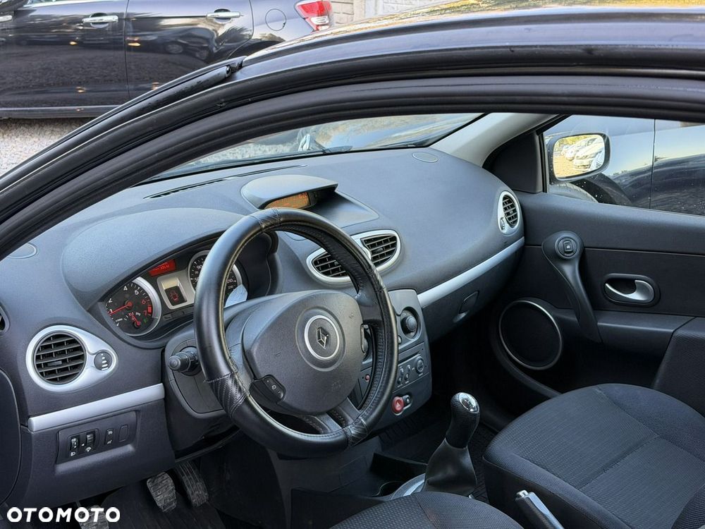 Renault Clio - 13