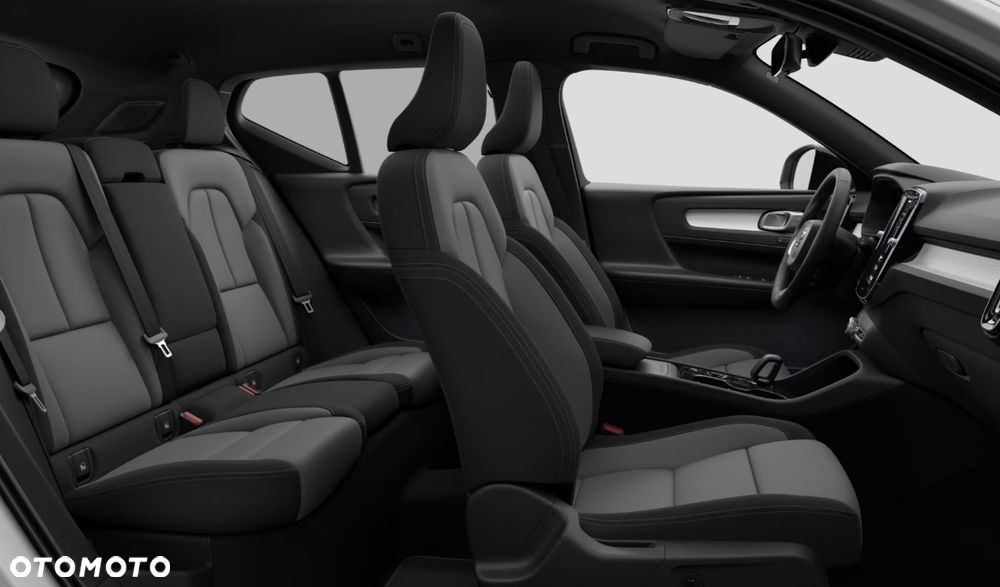 Volvo XC 40 B3 Plus Dark - 7