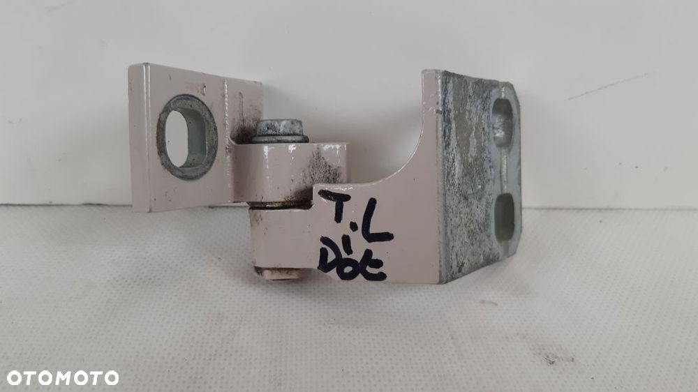 FIAT 500X ZAWIAS DRZWI LEWY TYŁ DÓŁ 331