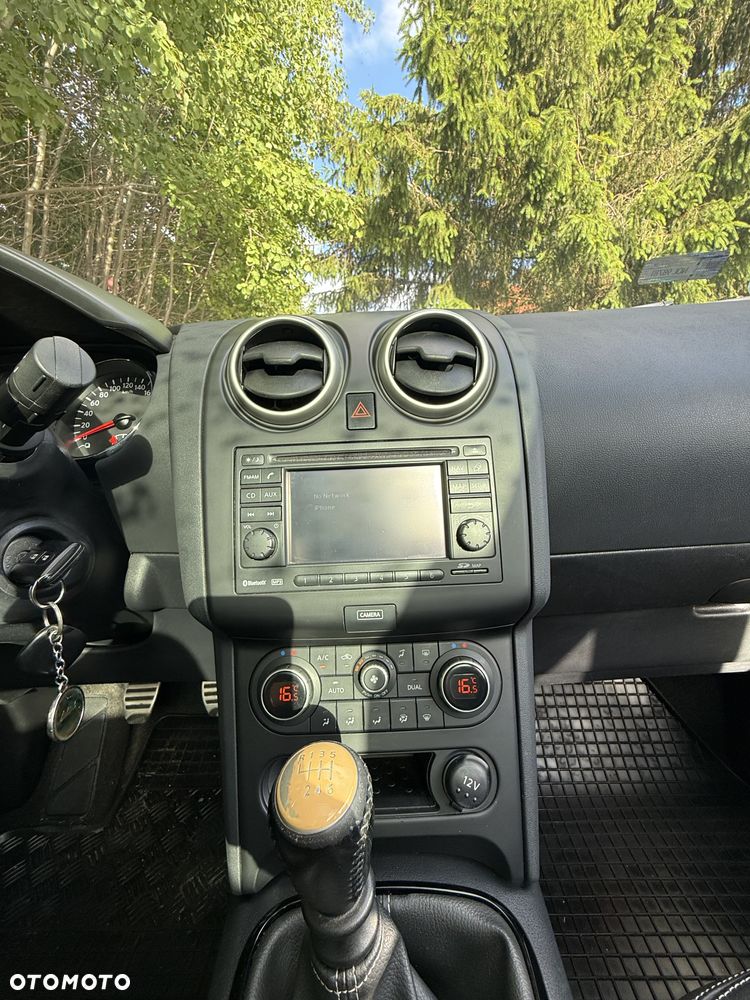 Nissan Qashqai+2 2.0 4x4 Tekna Premium - 10