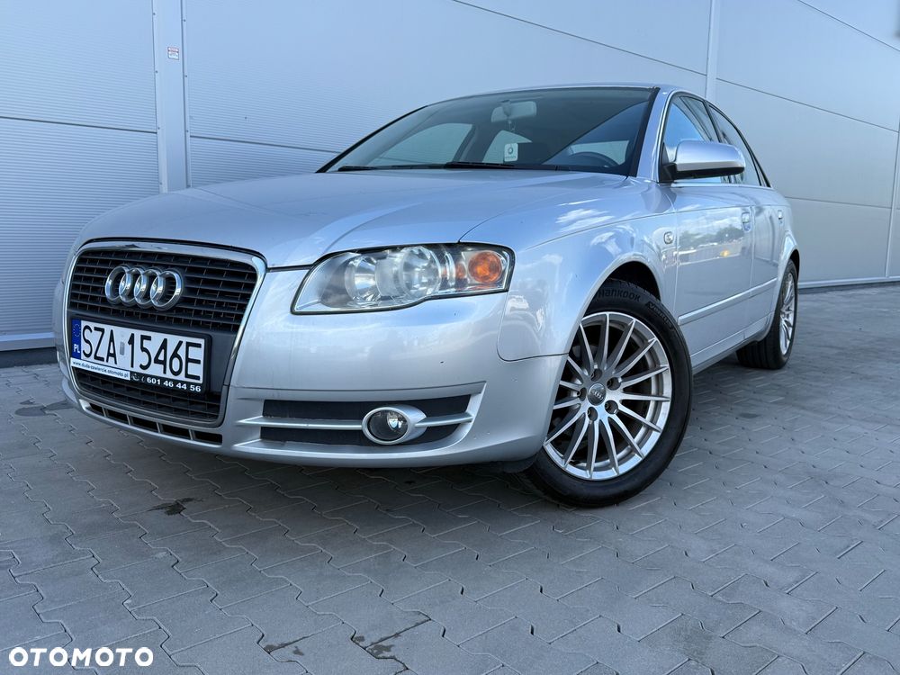 Audi A4 Limousine - 14