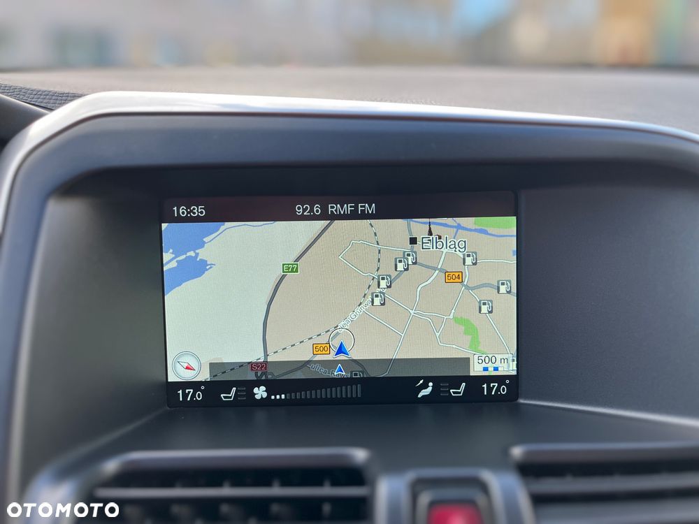 Volvo XC 60 - 38