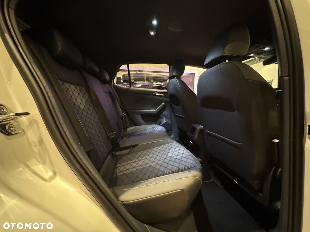 Volkswagen T-Cross - 20