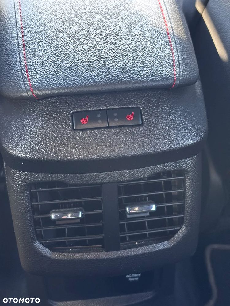 Ford Mondeo 2.0 EcoBlue ST-Line X - 17