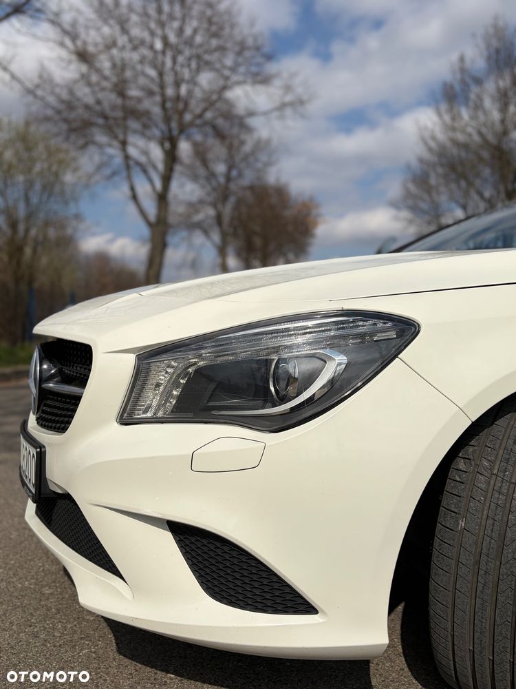 Mercedes-Benz CLA 200 Peak Edition - 17