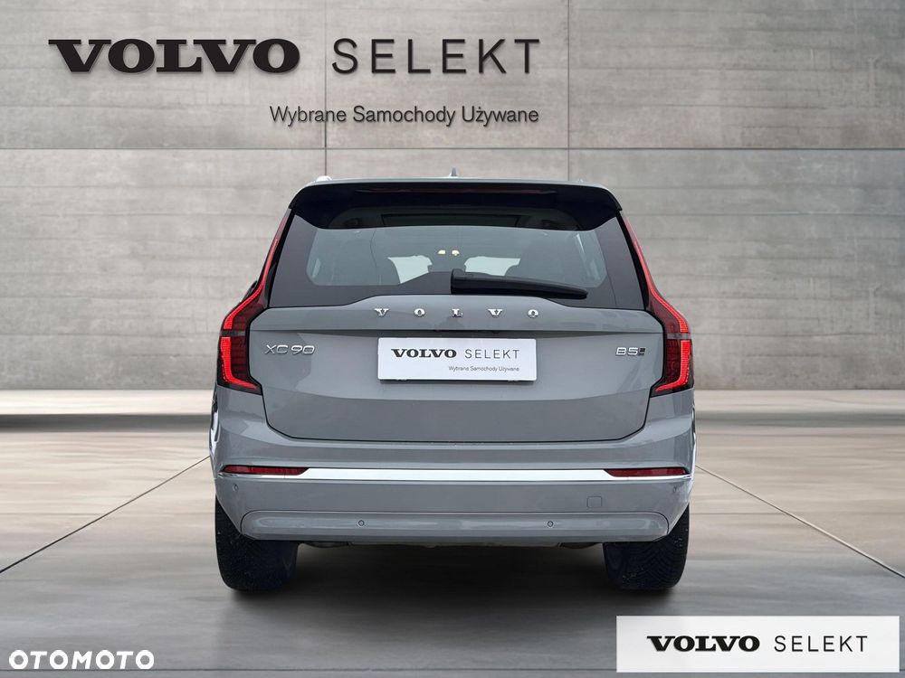 Volvo XC 90 - 6