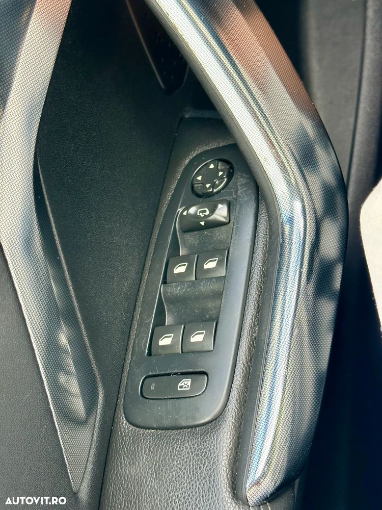 Peugeot 2008 - 22