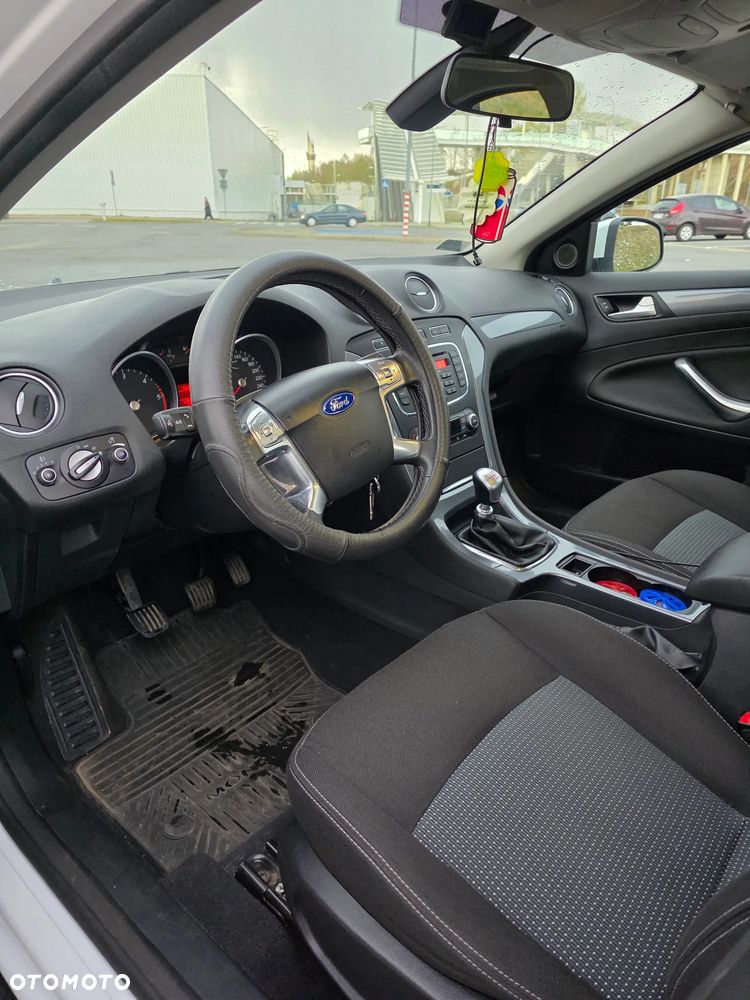 Ford Mondeo 2.0 TDCi Gold X Plus - 15