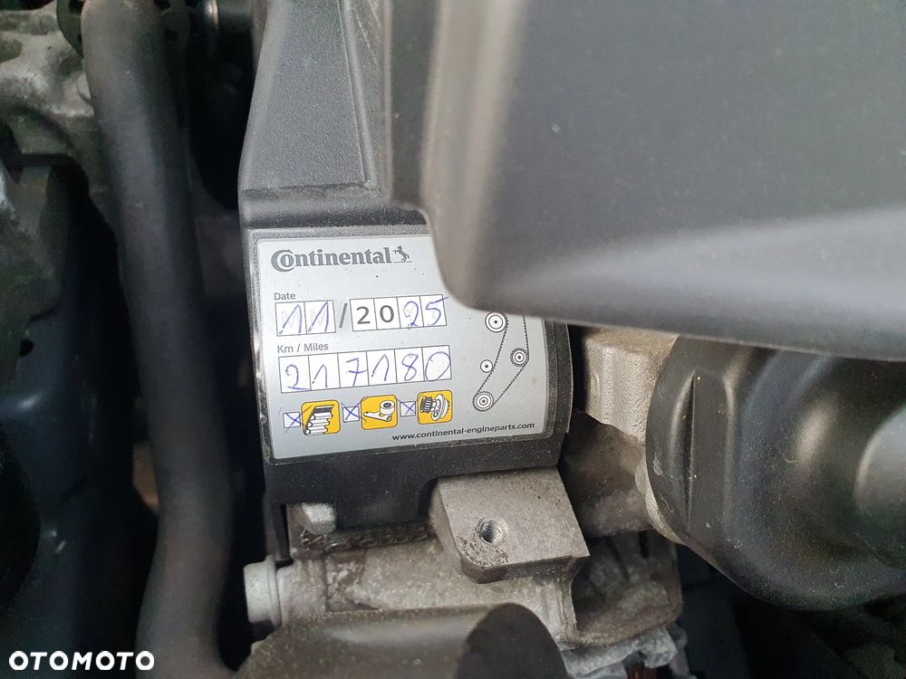 Volkswagen Golf 1.6 TDI BlueMotion Technology DSG Comfortline - 8