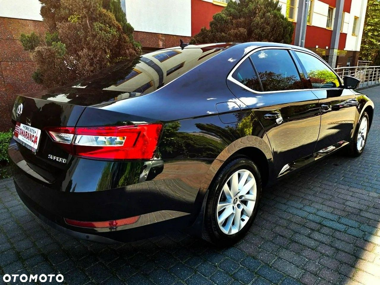 Skoda Superb 2.0 TDI Active - 3