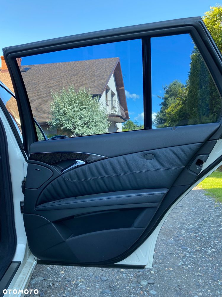 Mercedes-Benz Klasa E 500 T Avantgarde - 13