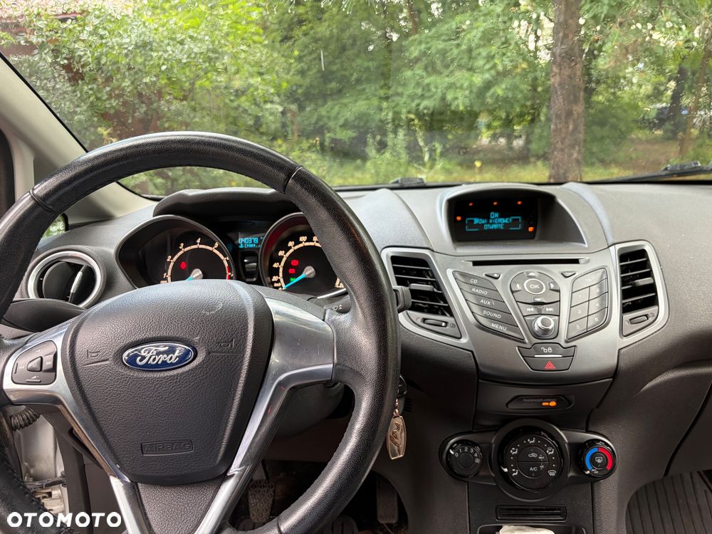 Ford Fiesta - 5