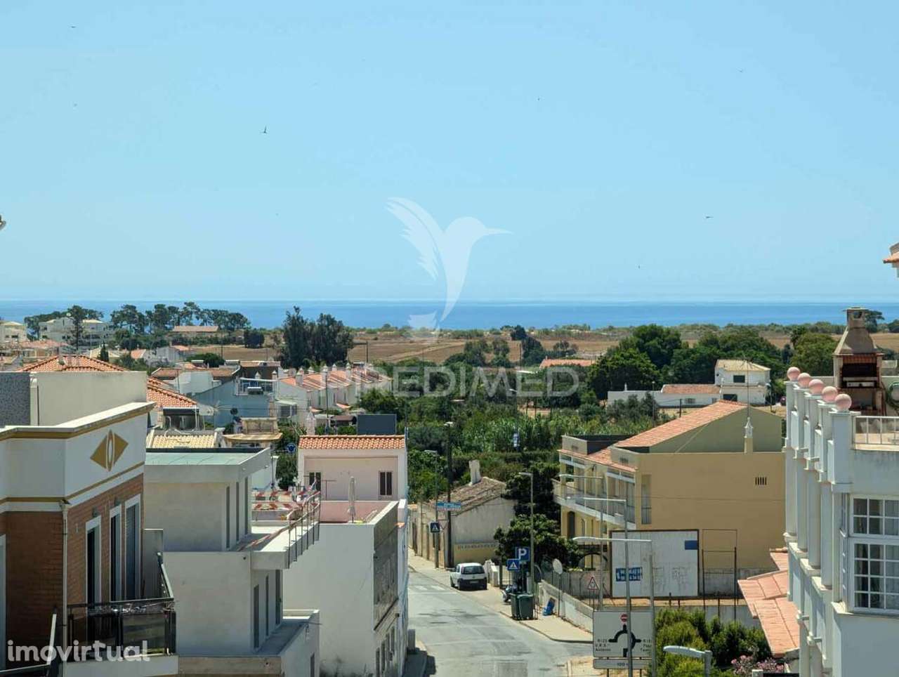 Building in Cacela downtown operating as an Hostel - Grande imagem: 2/40