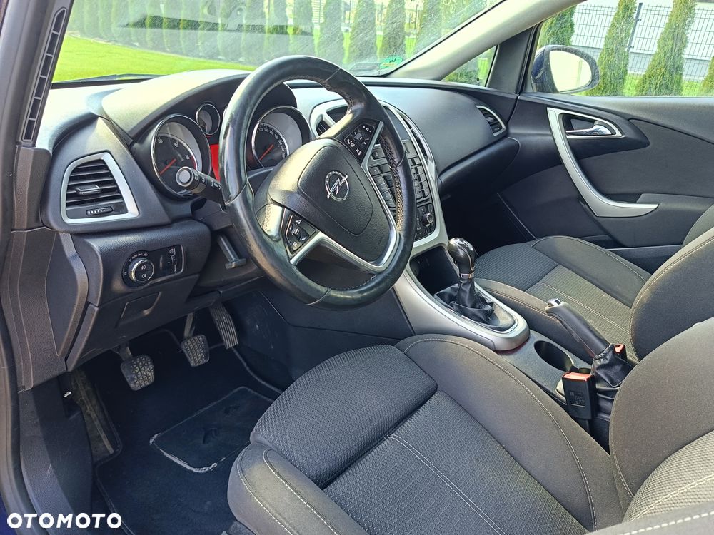 Opel Astra III 1.7 CDTI EcoFLEX - 9