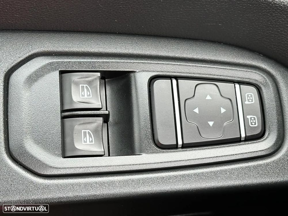Renault Trafic - 20