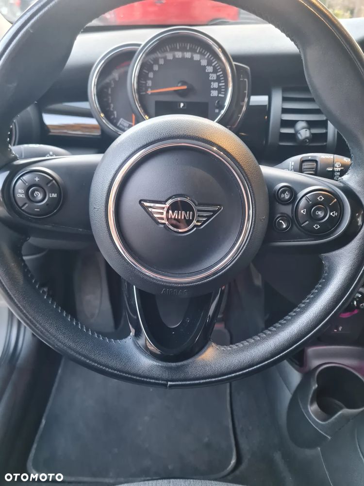 MINI ONE Yours Trim - 17