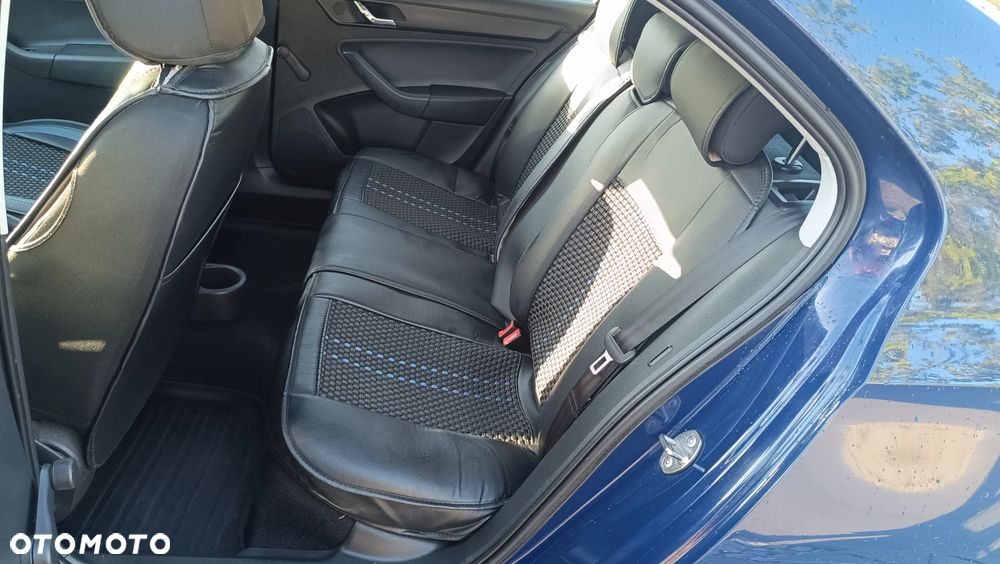 Skoda RAPID 1.4 TDI DPF Active - 11