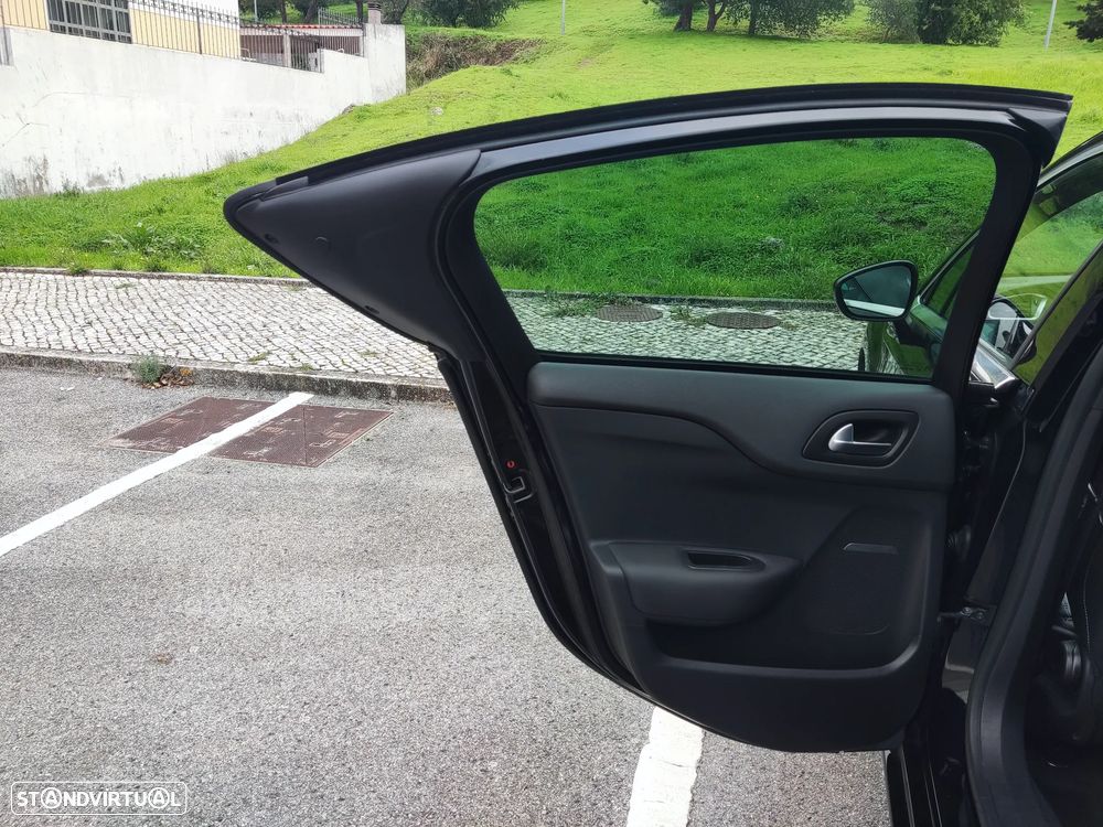 Citroën DS4 1.6 e-HDi So Chic CVP6 - 15