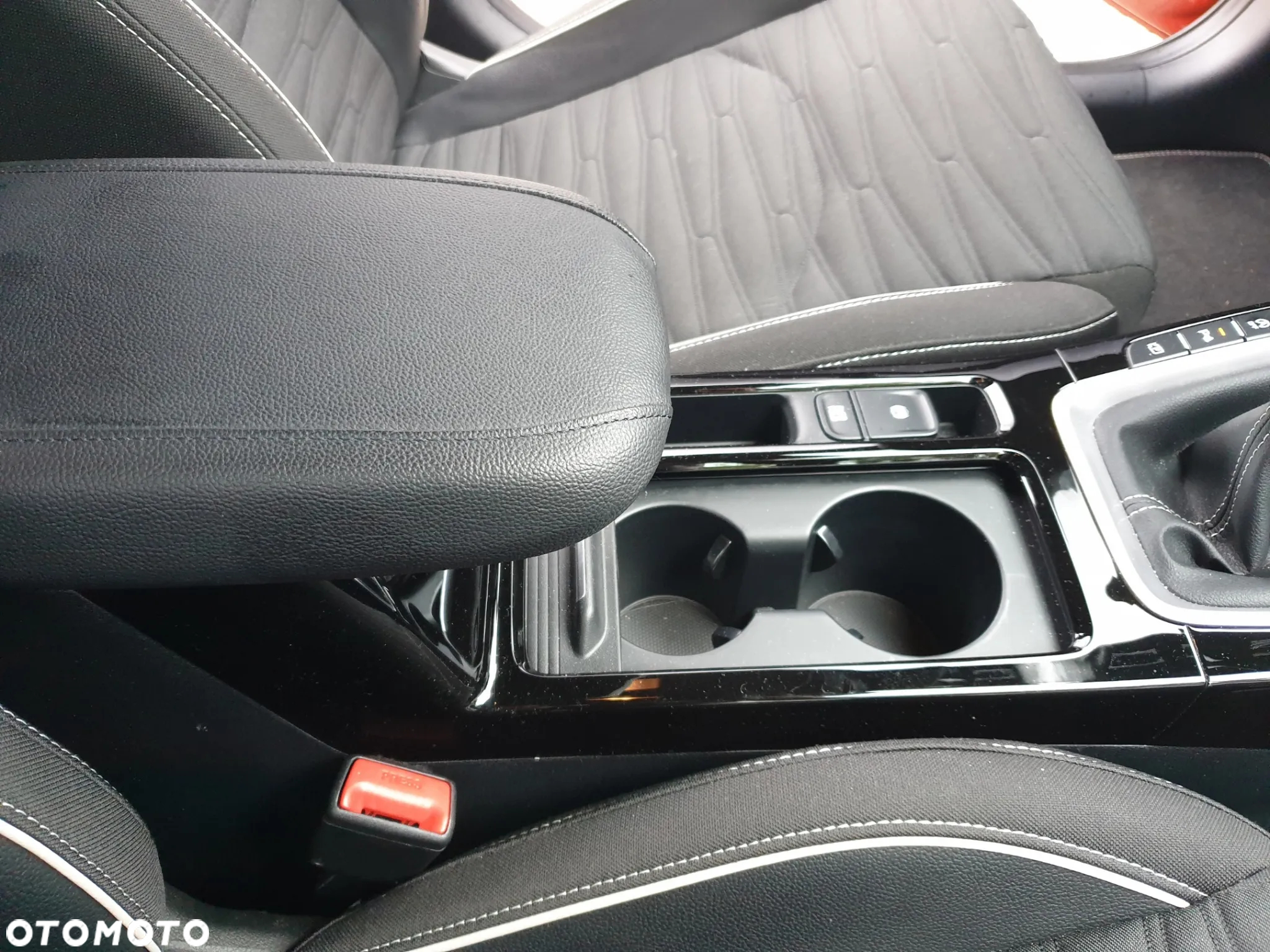 Kia ProCeed 1.5 T-GDI GT Line - 33