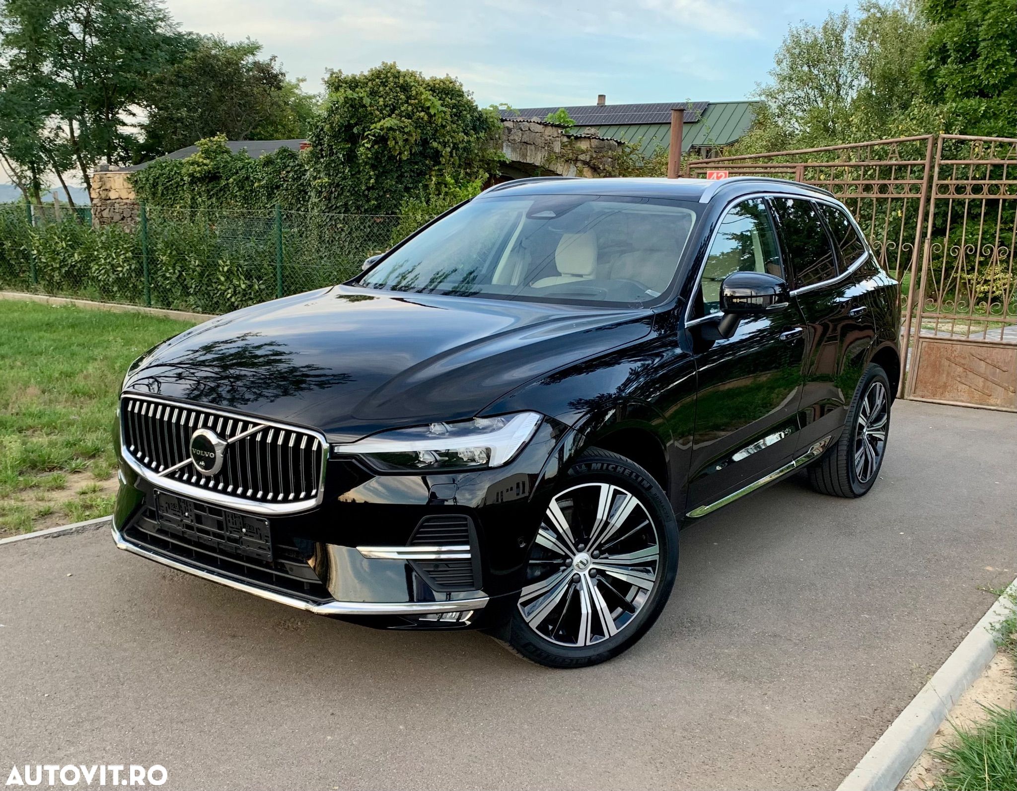 Volvo XC 60 B4 D AWD Ultimate Bright - 1