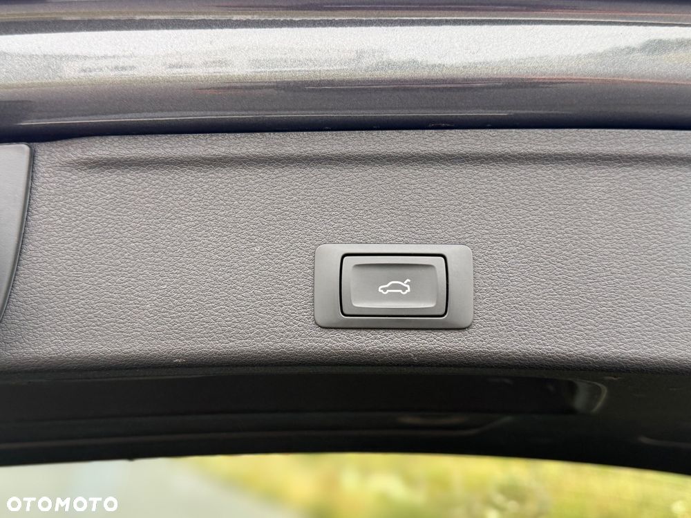 Audi A4 Avant 40 TDI mHEV S Line S tronic - 24