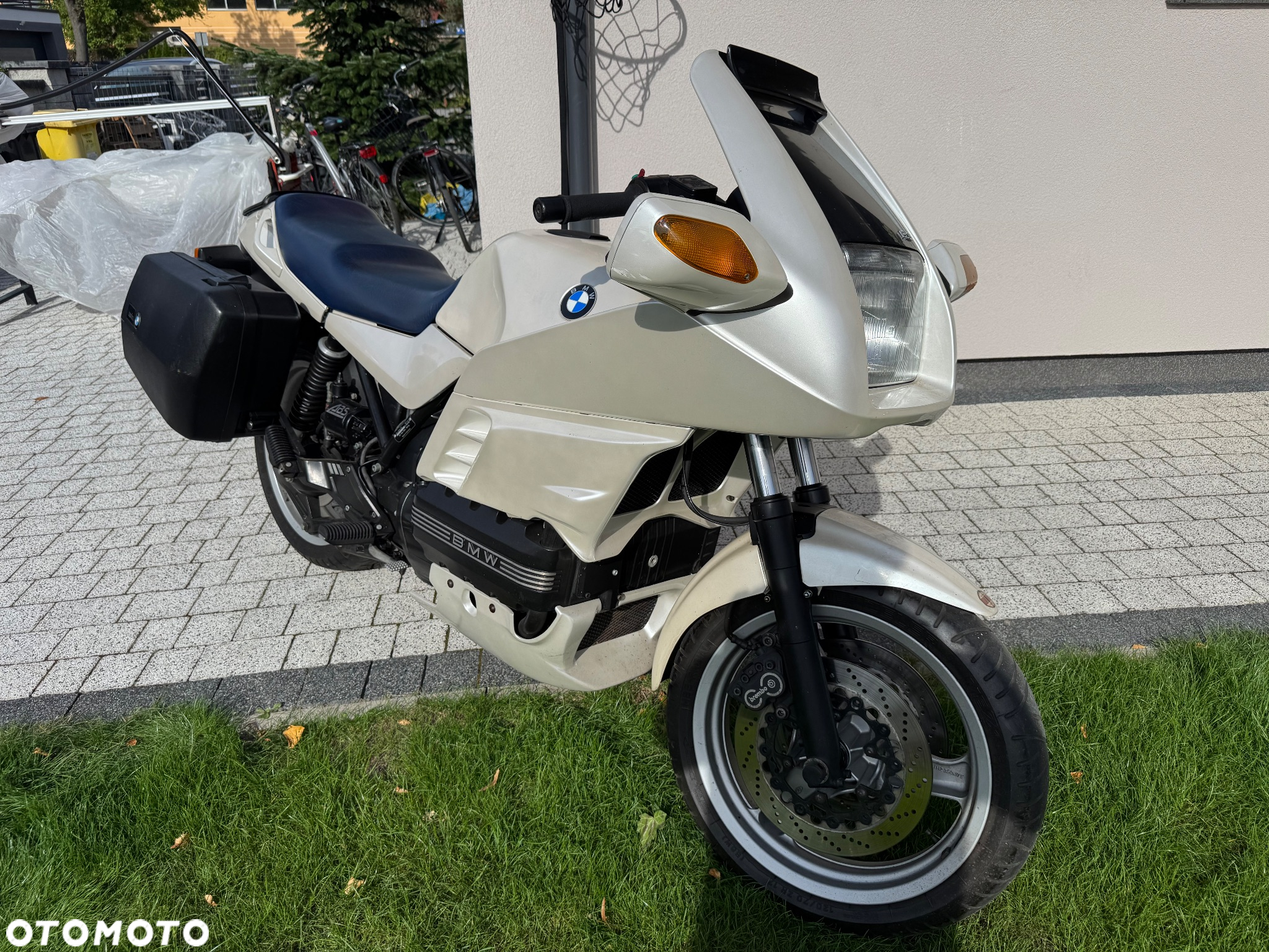 BMW K - 9