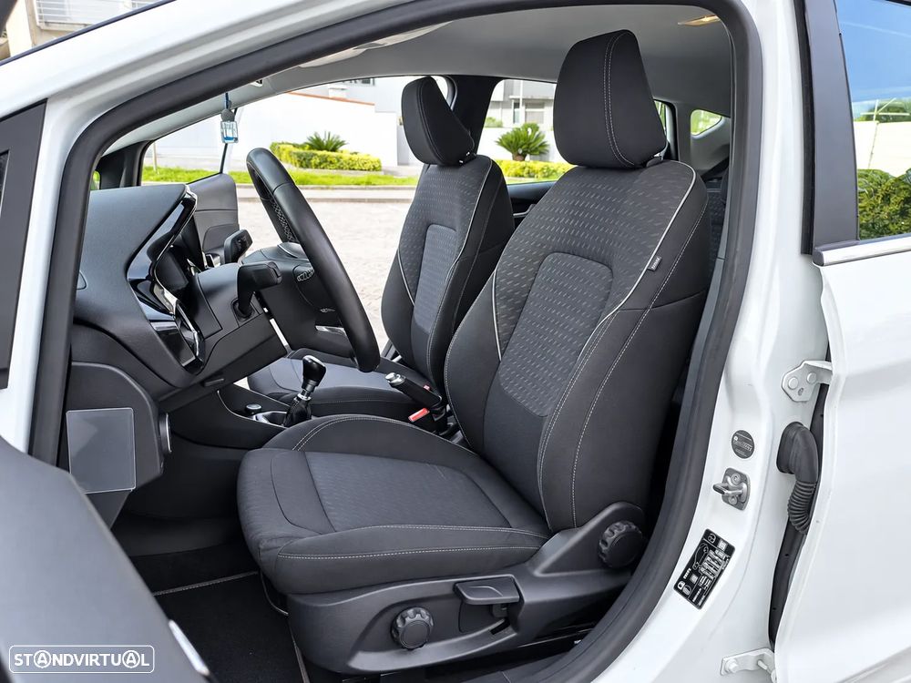 Ford Fiesta 1.5 TDCi Titanium - 31