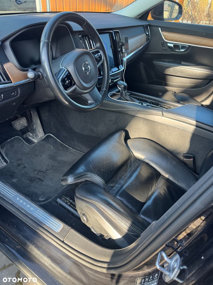 Volvo V90 D3 Inscription - 14