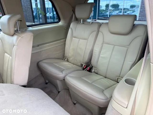 Mercedes-Benz GL 450 CDI - 21