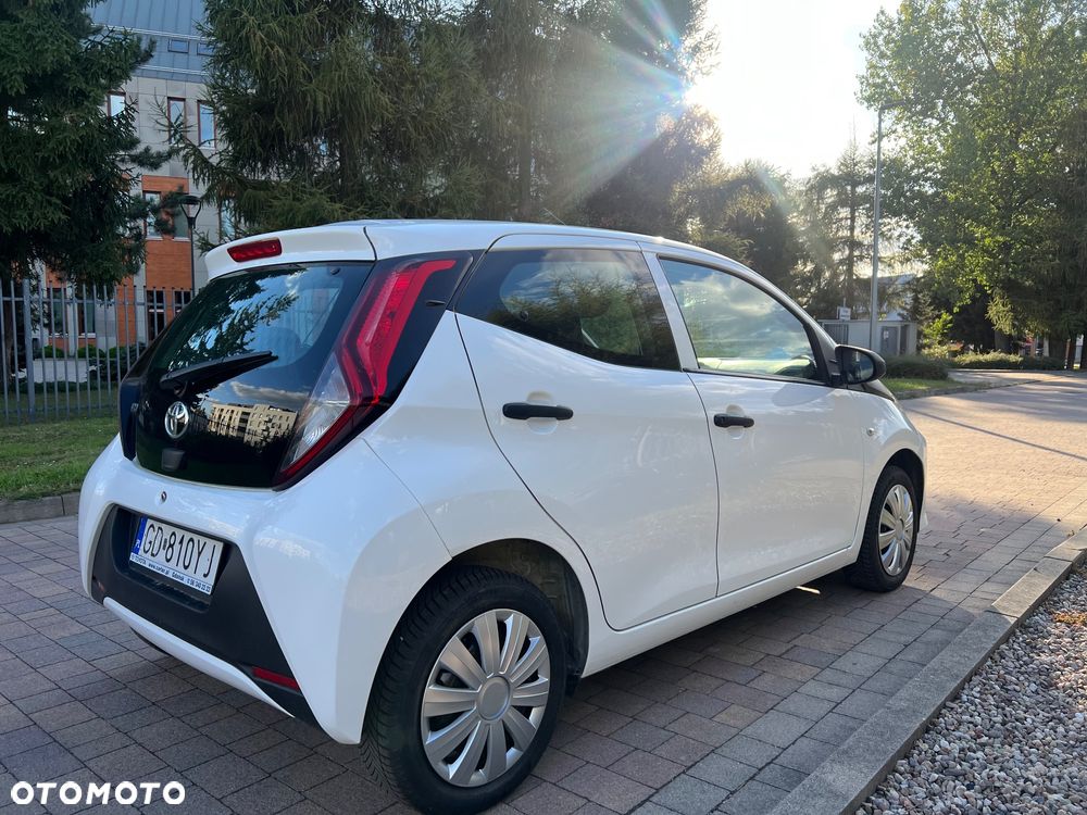 Toyota Yaris 1.0 Active - 17