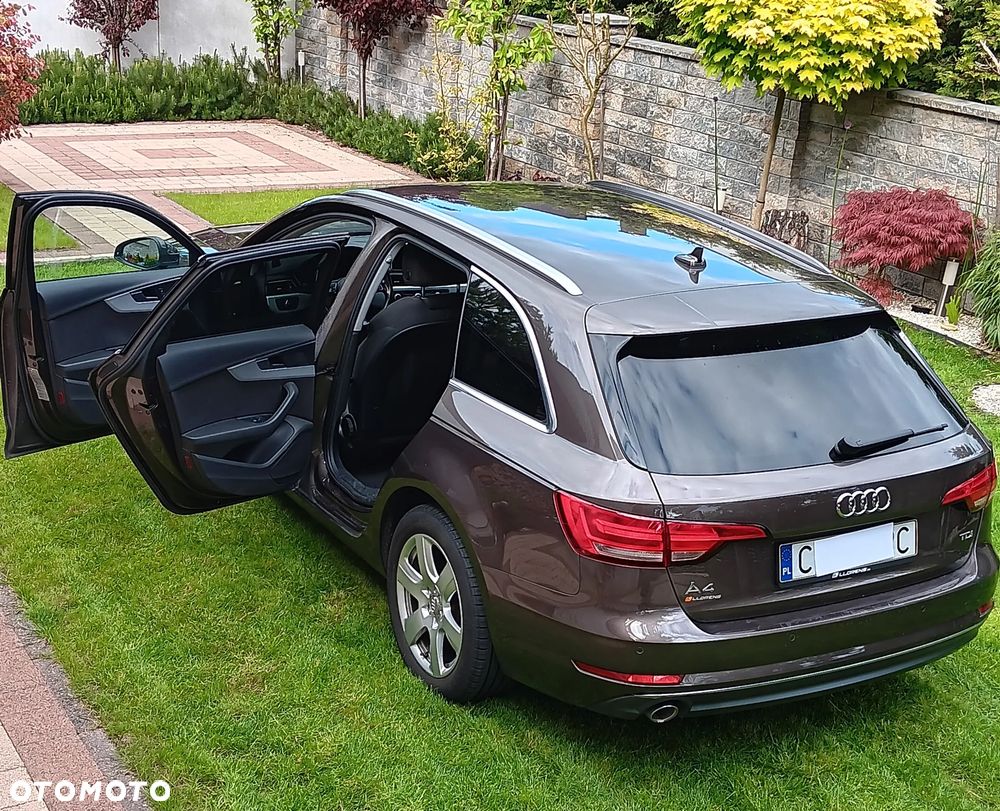 Audi A4 - 12
