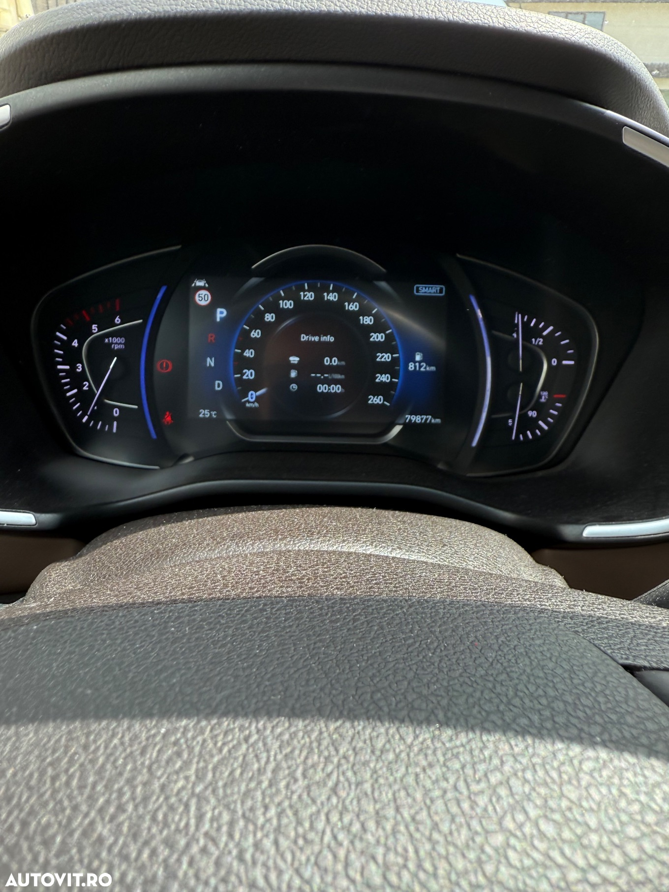 Hyundai Santa Fe 2.2 CRDi 4WD 8AT Luxury - 11