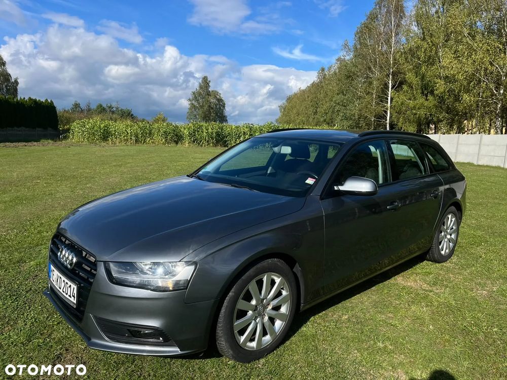 Audi A4 Avant 2013 photo 2